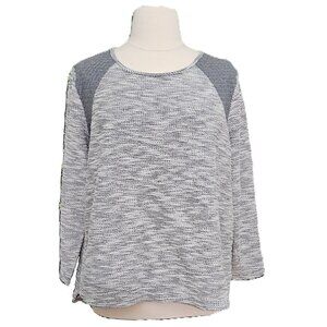 Plus Size Textured Cotton Blend Curved Hem Sweater